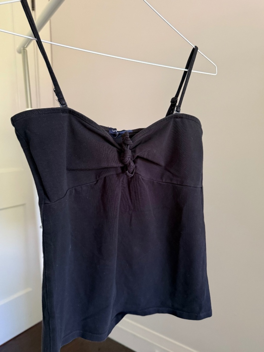 y2k Gap stretch front knotted cami tank